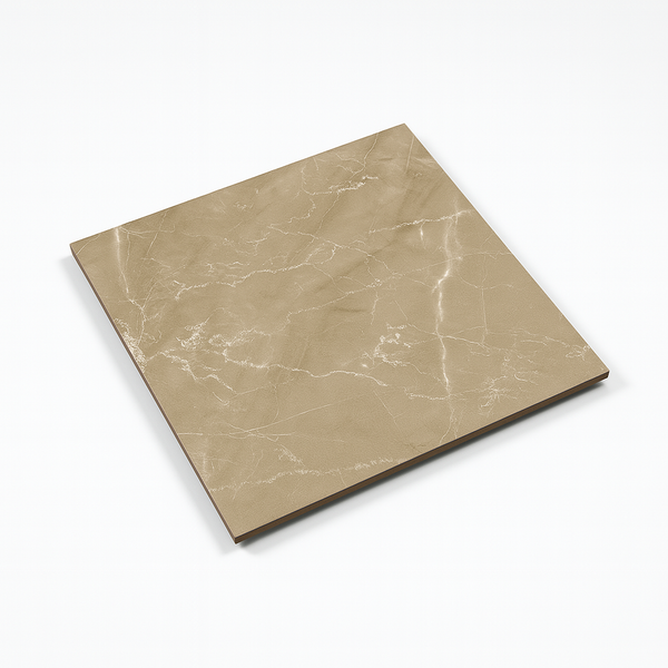 Close-up van de natuurlijke structuur van keramische tegel Tone Tan Mat 60x60 met realistische marmerlook.