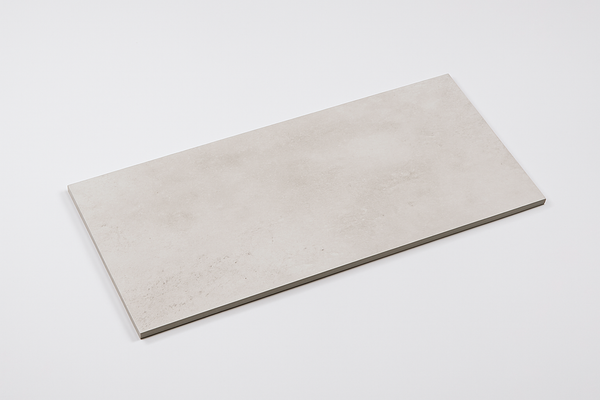 Rechthoekige Bora Grijs Bianco keramische tegel 30x60 cm met betonlook afwerking, perfect voor moderne badkamers en strakke vloeren.